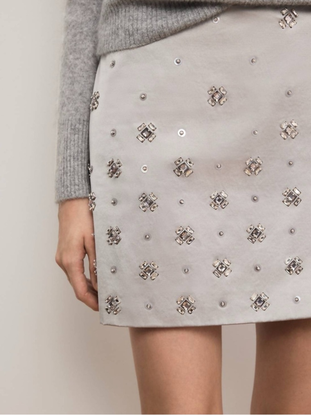 VERONICA BEARD Olenna Hand-Embroidered Mini Skirt Silver Sz 8 NWT $598